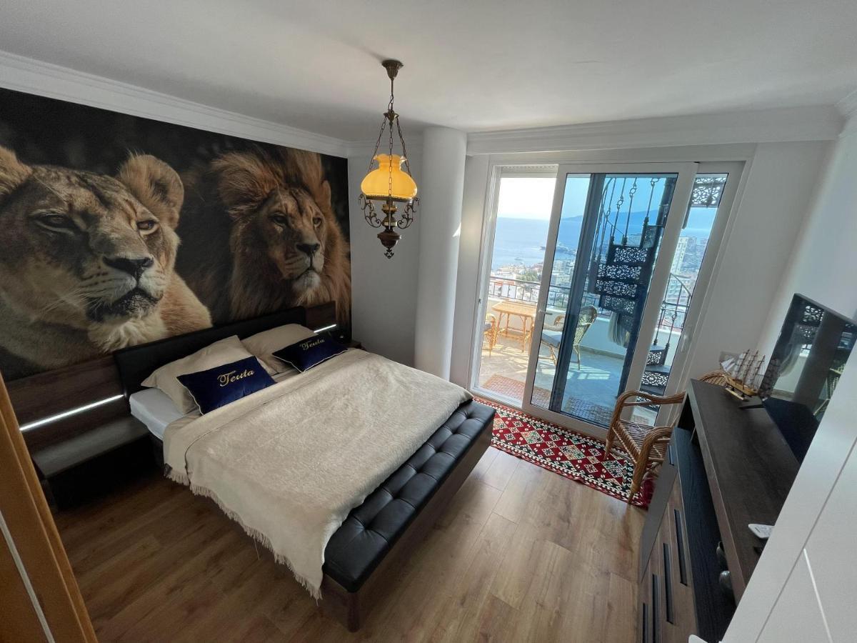 Apartament Teuta- Luxury Penthouse 200M2 Saranda Zewnętrze zdjęcie