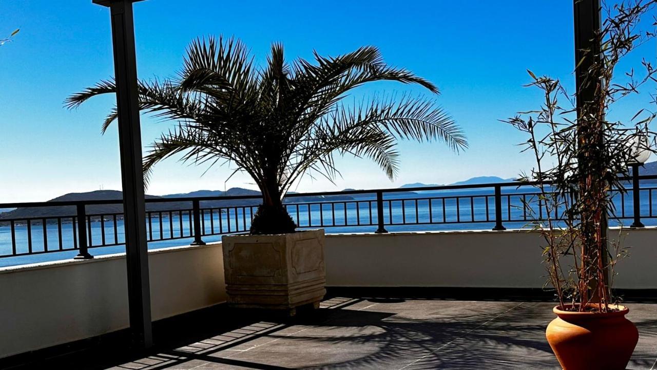 Apartament Teuta- Luxury Penthouse 200M2 Saranda Zewnętrze zdjęcie